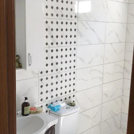 Rahat Bahceli Polonezkoeyde Butik Evimiz Apartman Isztambul